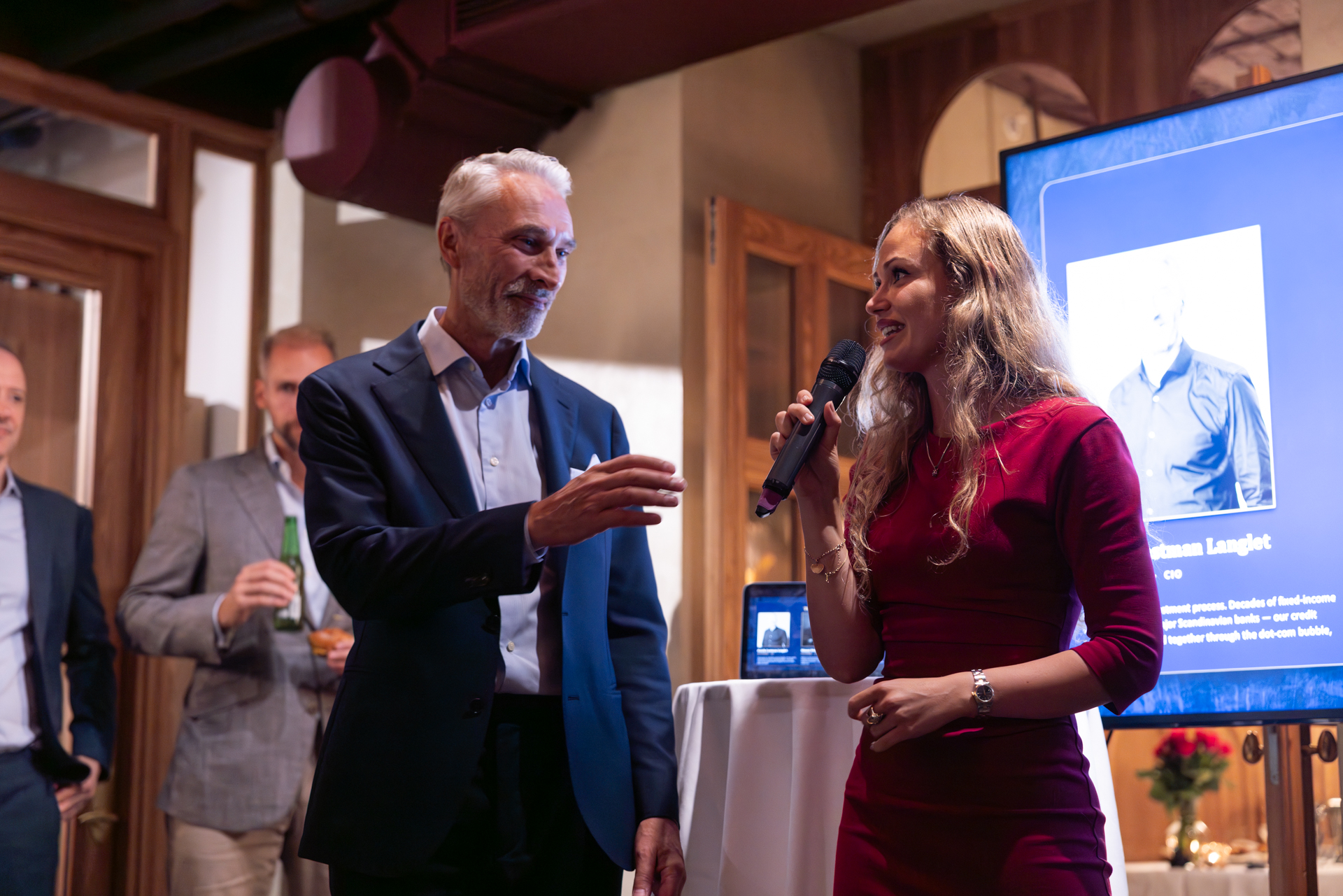 Mimmi Wehtje and Patrik Castman Langlet on stage.